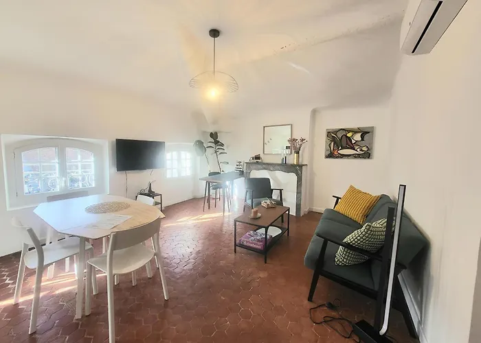 Logement Au Coeur De Marseille, Le Stassi