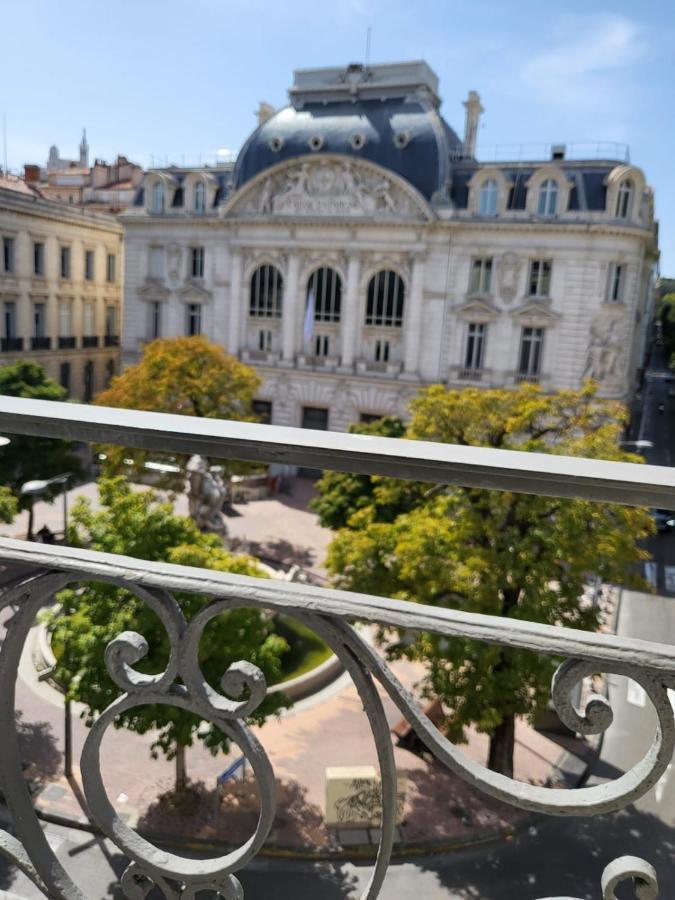 Appartement Au Coeur De Marseille, Le Stassi