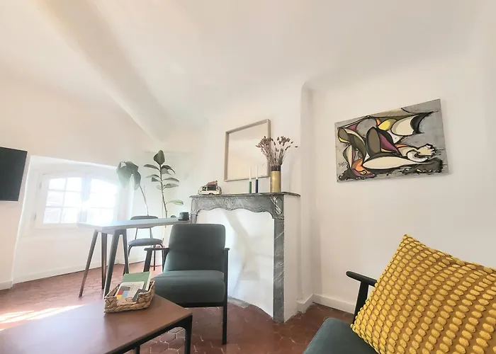Logement Au Coeur De Marseille, Le Stassi